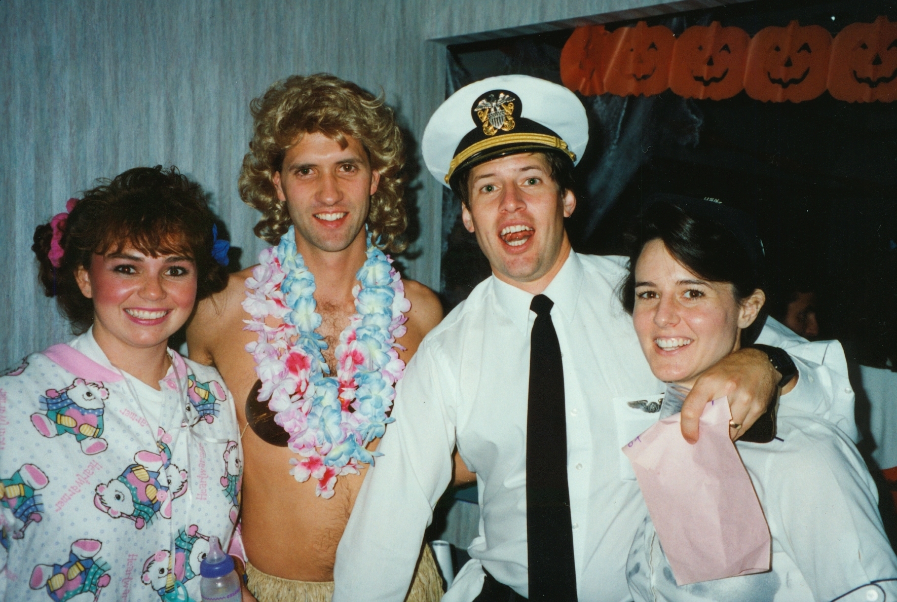 1992_10_Halloween_Party-0002