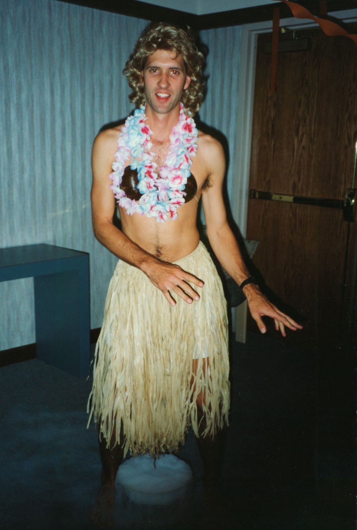 1992_10_Halloween_Party-0016