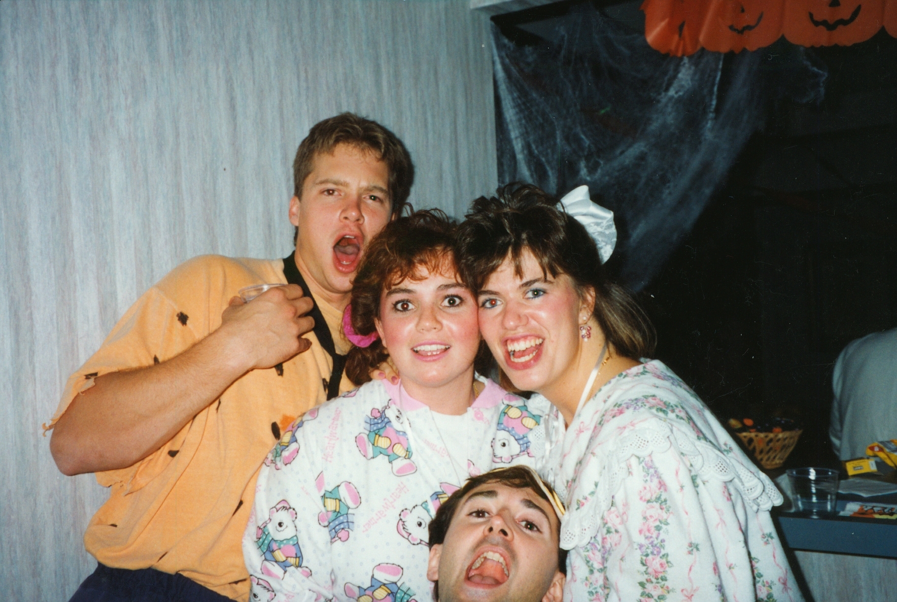 1992_10_Halloween_Party-0026
