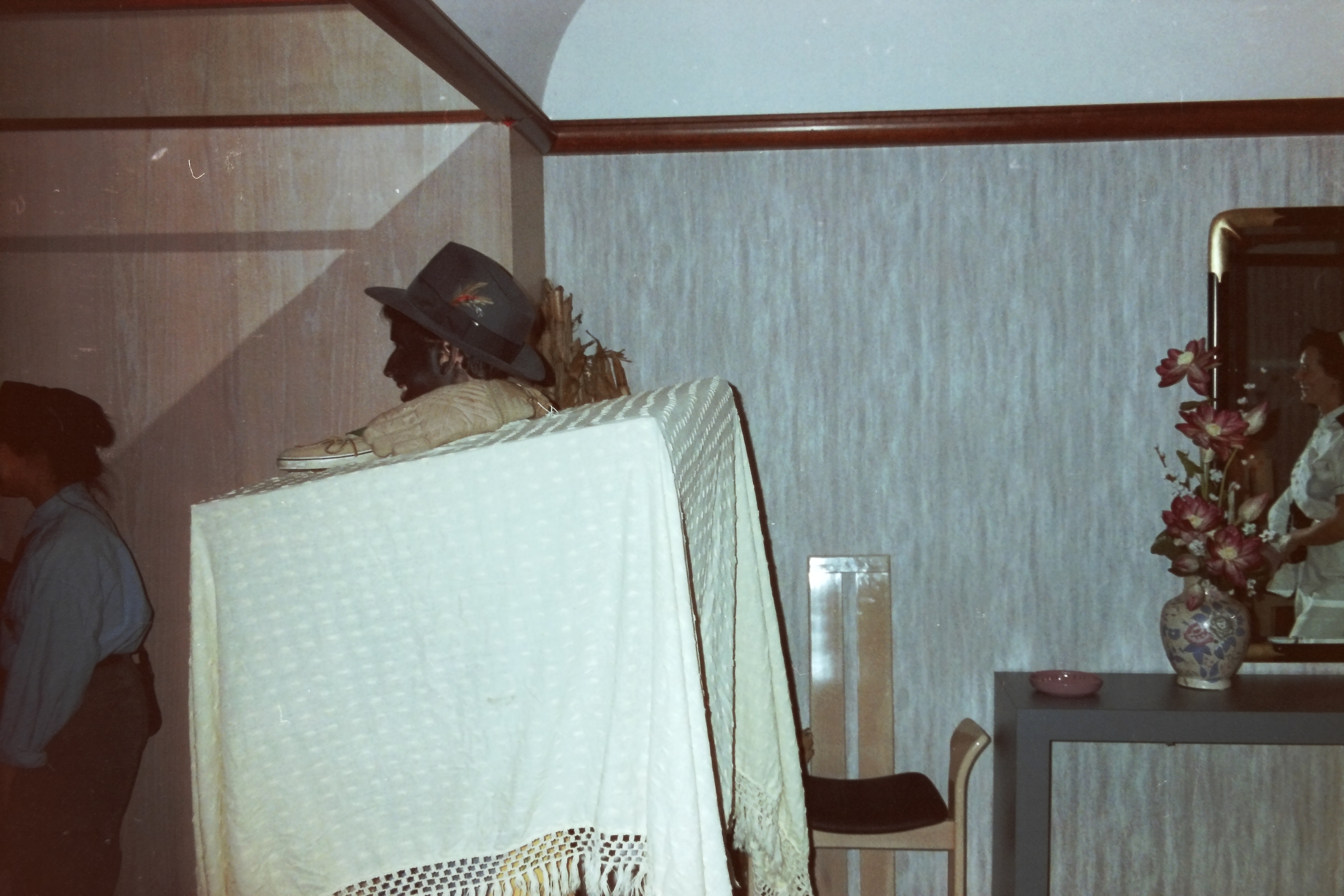 1992_10_Halloween_Party-0037