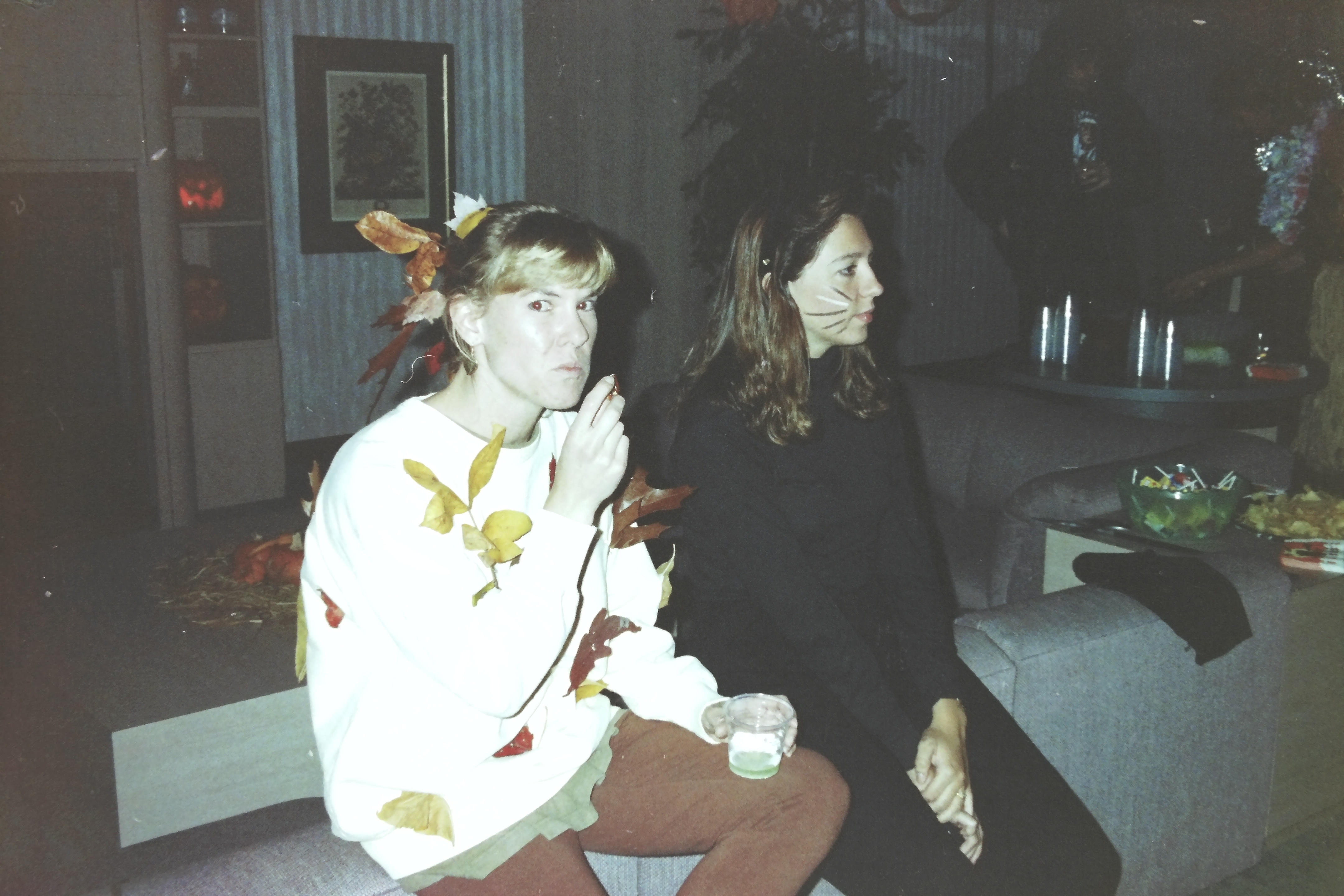 1992_10_Halloween_Party-0043