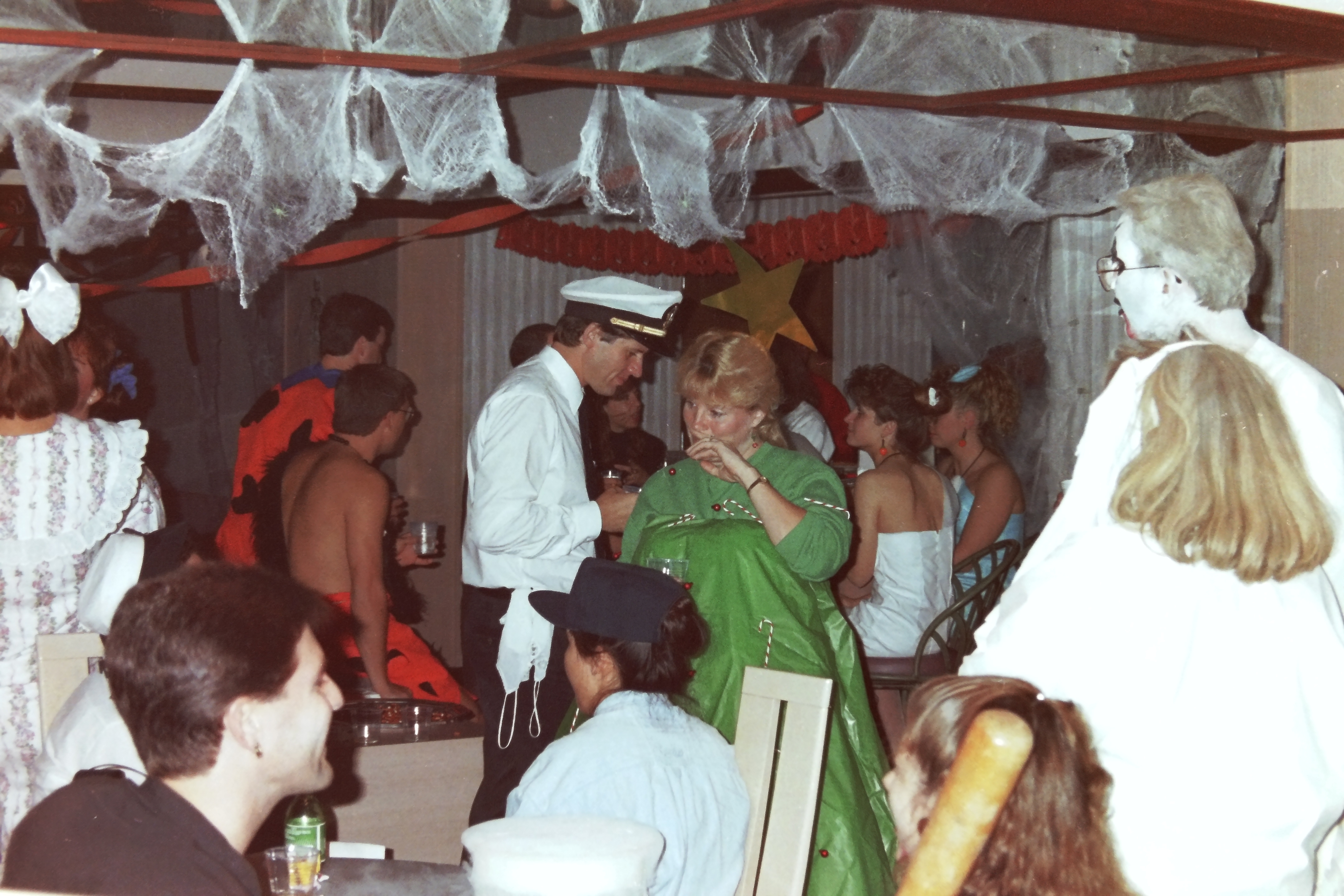 1992_10_Halloween_Party-0052